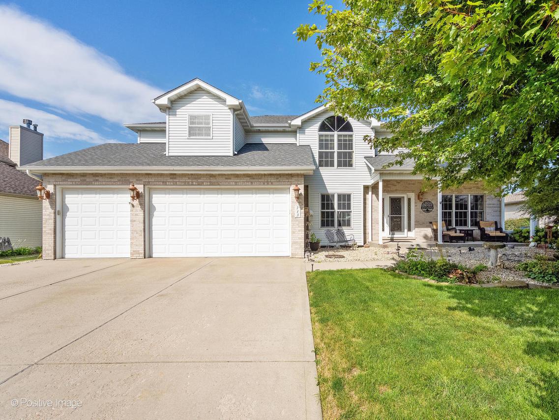 713 Joanne Dr., Minooka, IL 60447