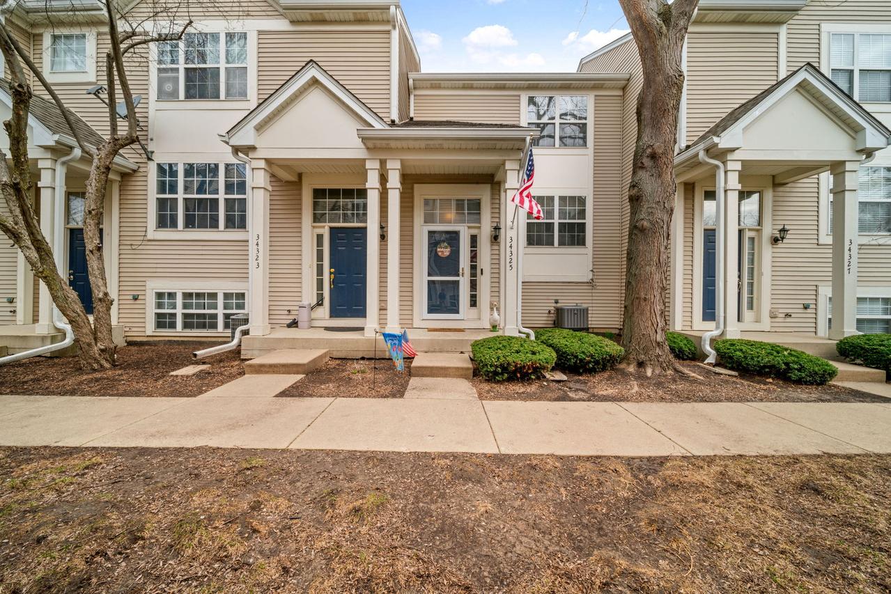 34325 N Barberry Rd., Round Lake, IL 60073