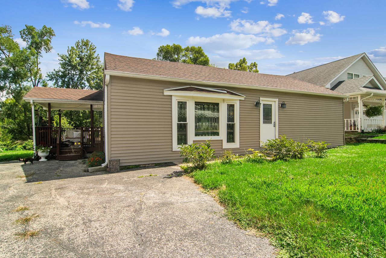 23543 N Park Rd., Lake Zurich, IL 60047