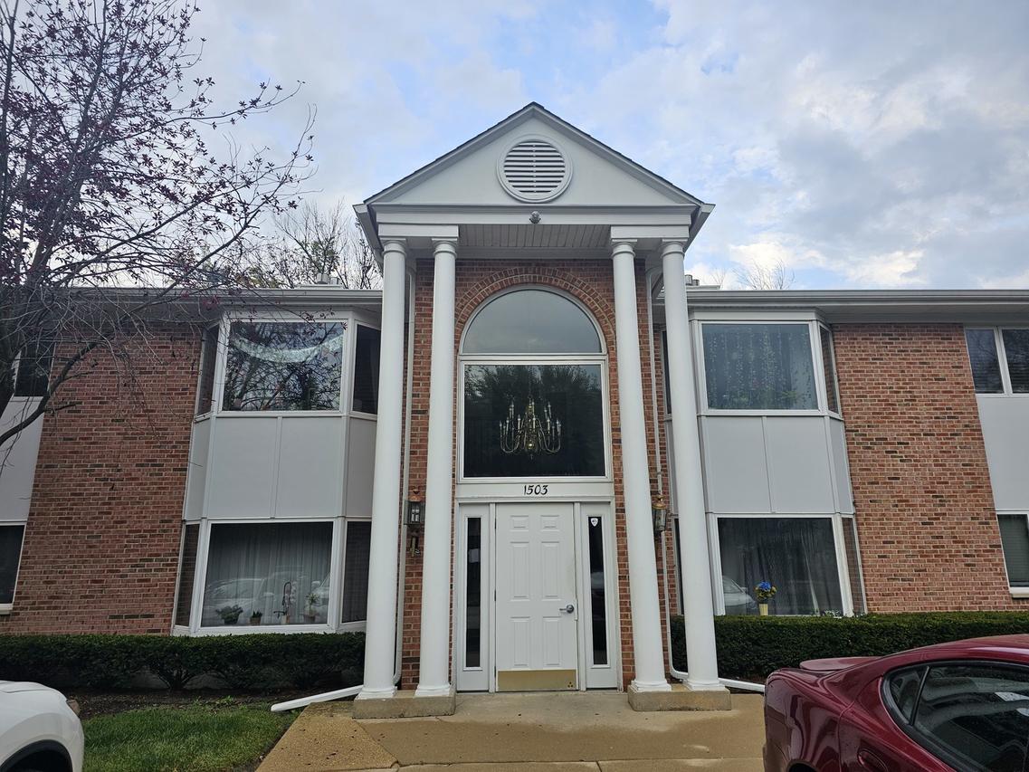 1503 N Milwaukee Ave. #4B, Libertyville, IL 60048