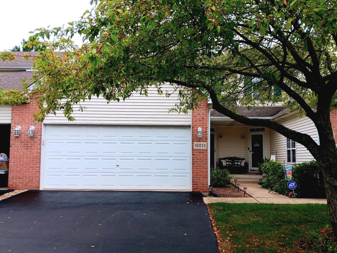 16013 W Iroquois Dr., Lockport, IL 60441