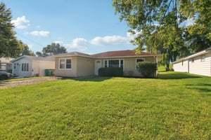 210 W South St., Elwood, IL 60421