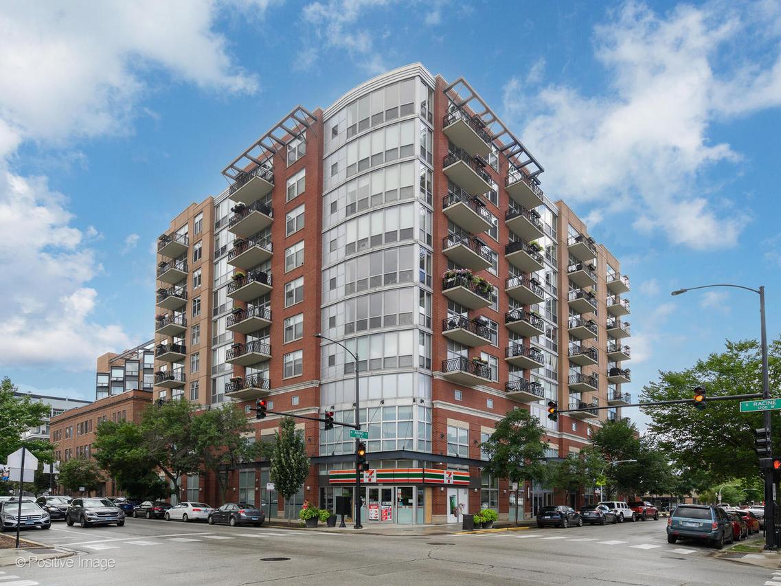 1201 W Adams St. #608, Chicago, IL 60607