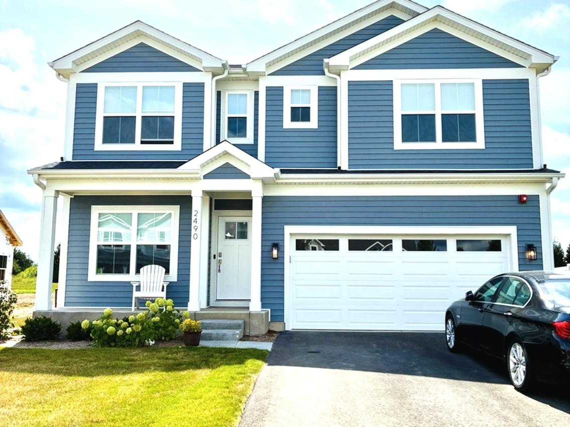 2490 Olivia Ct., Wauconda, IL 60084