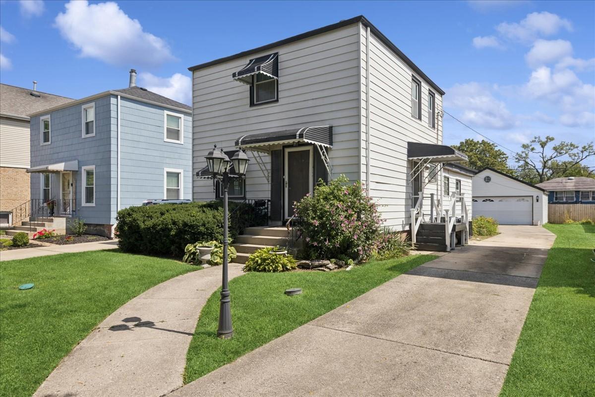 4531 Grove Ave., Forest View, IL 60402