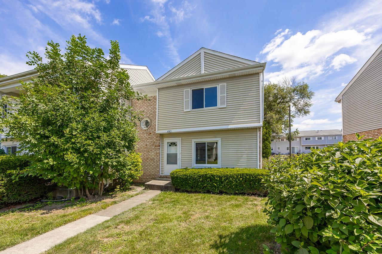 443 Mallview Ln., Bolingbrook, IL 60440
