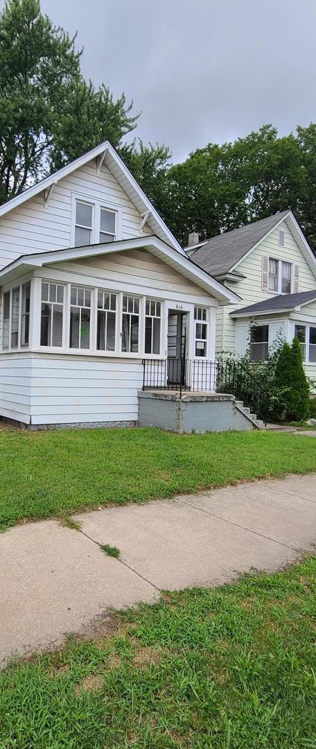 616 Ingraham Ave., Calumet City, IL 60409