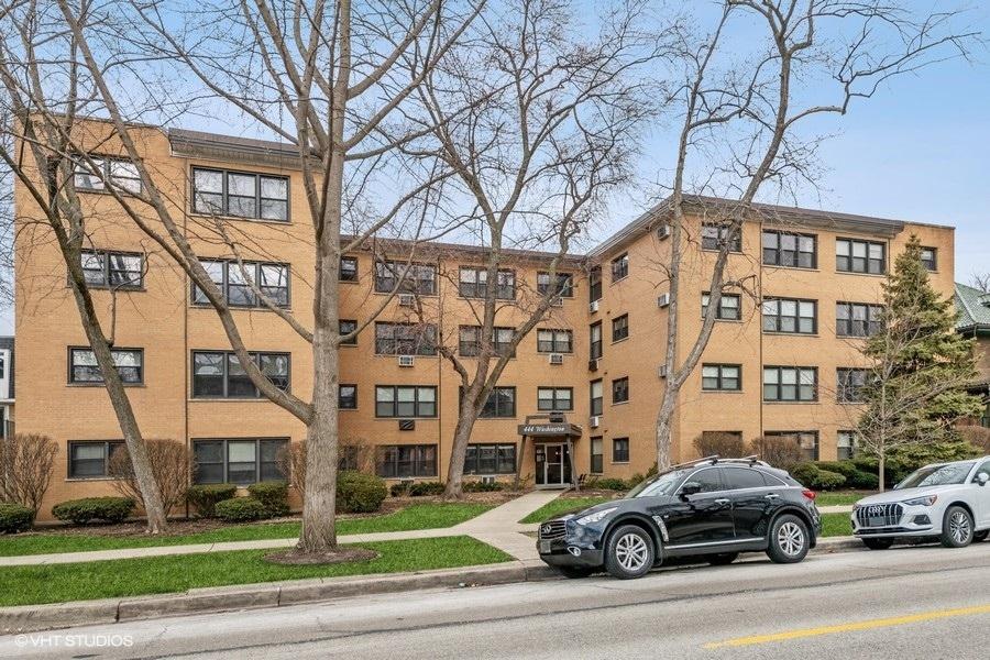 444 Washington Blvd. #406, Oak Park, IL 60302