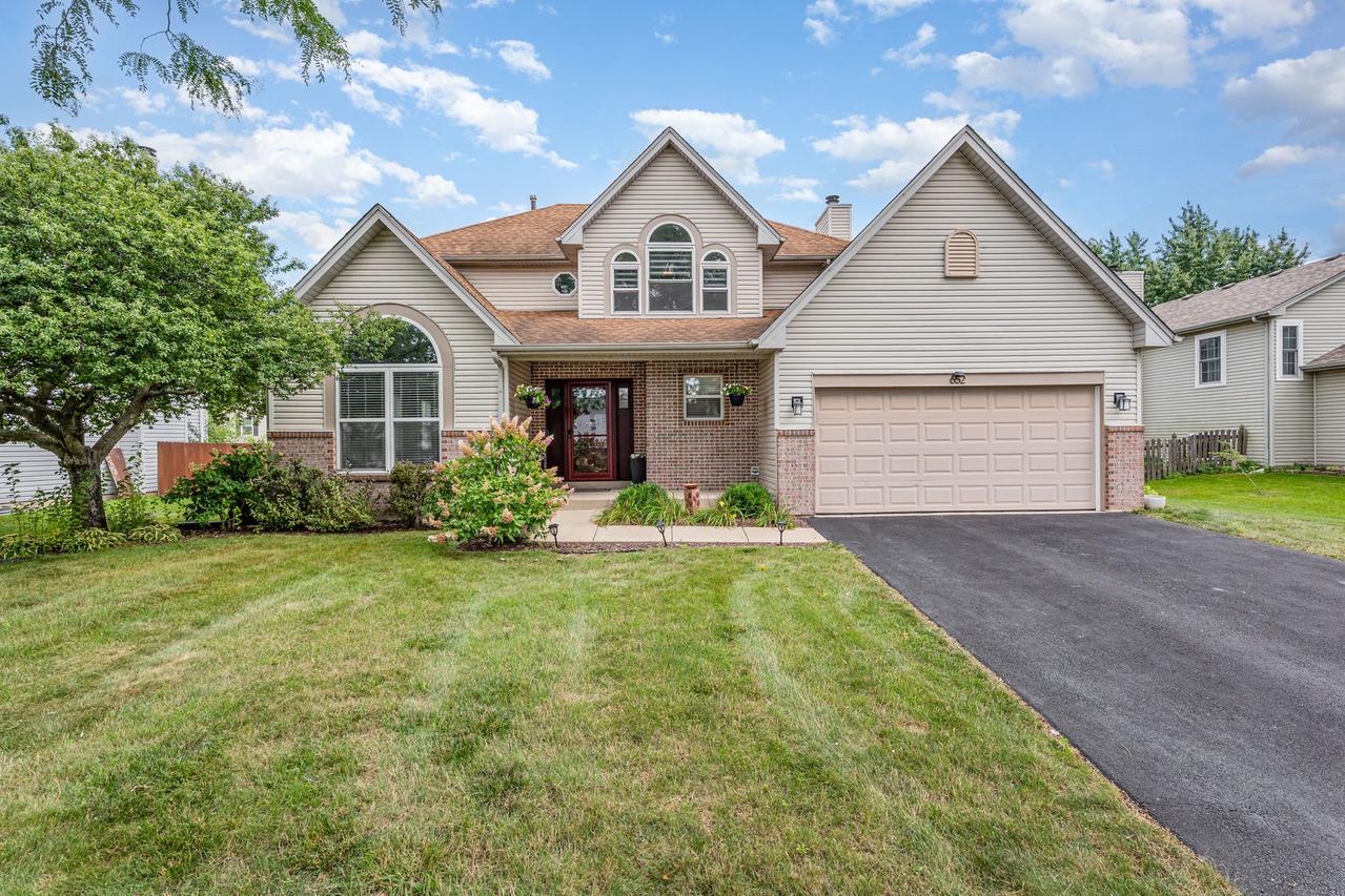 652 Timberline Dr., Bolingbrook, IL 60490
