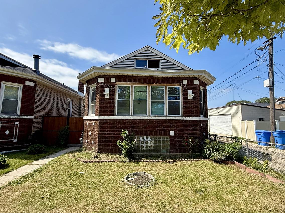 7214 S Bell Ave., Chicago, IL 60636