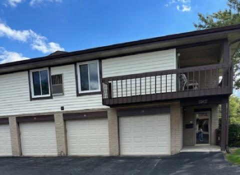 15817 Orlan Brook Dr. #35, Orland Park, IL 60462