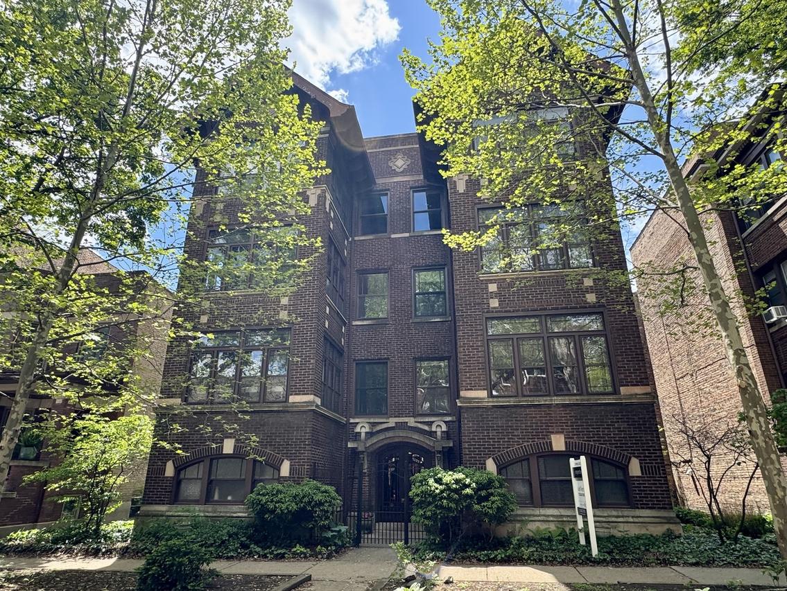 [Address Hidden by Seller], Chicago, IL 60640