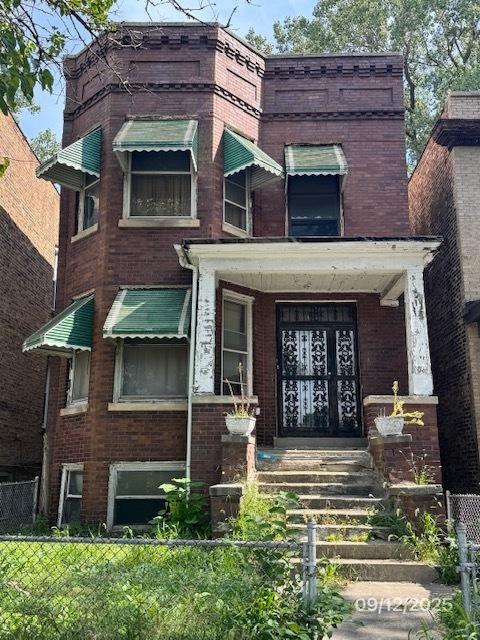 7129 S Perry Ave., Chicago, IL 60621