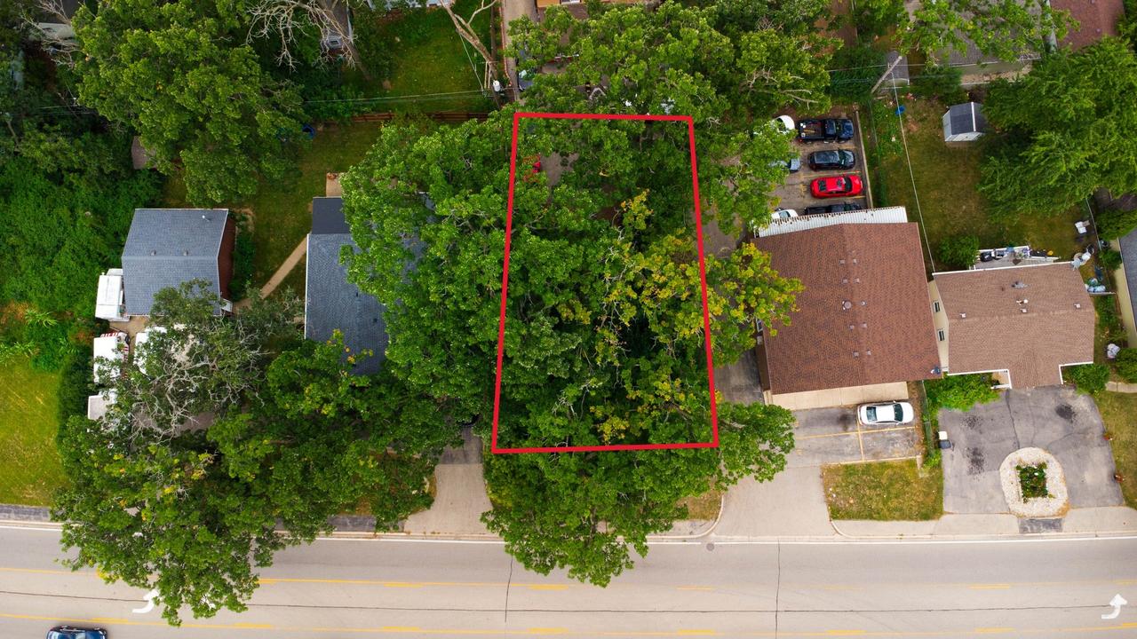 1110 N Fairfield Rd., Round Lake Beach, IL 60073