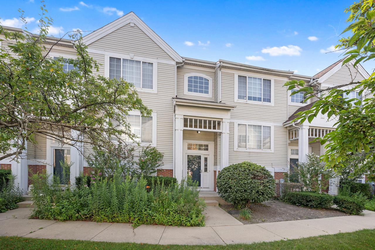 9411 N Harrison St., Des Plaines, IL 60016