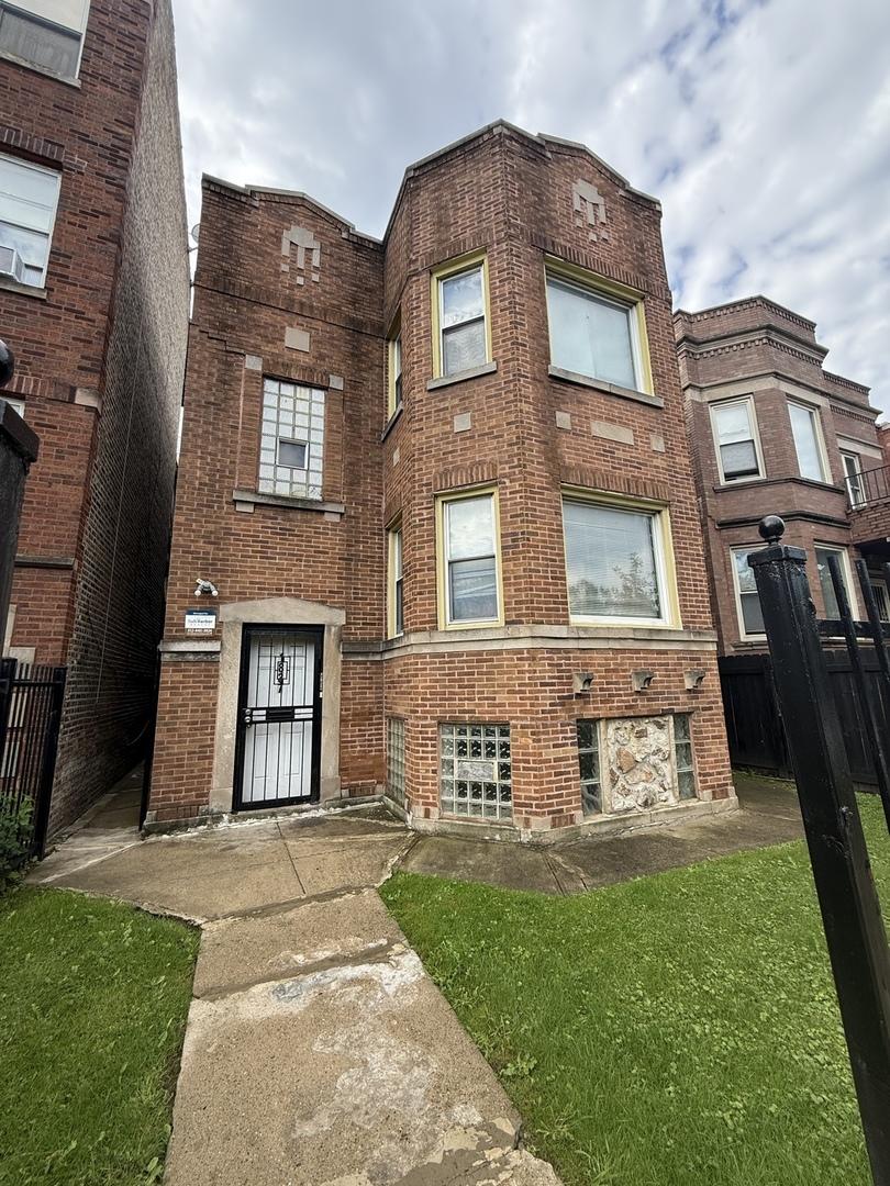 1837 W Garfield Blvd., Chicago, IL 60636