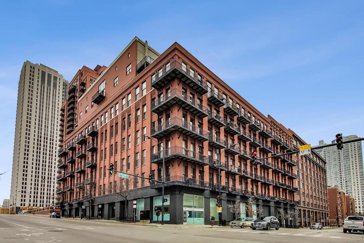 616 W Fulton St. #502, Chicago, IL 60661