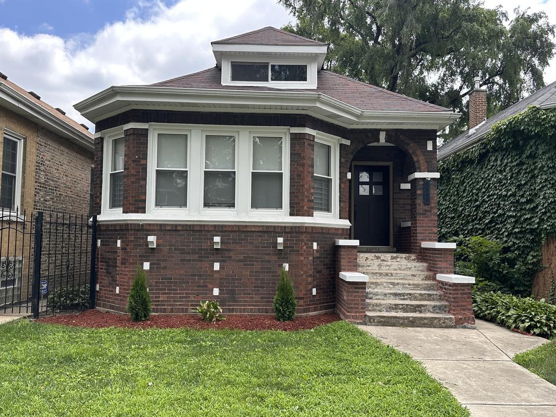 7541 S Honore St., Chicago, IL 60620