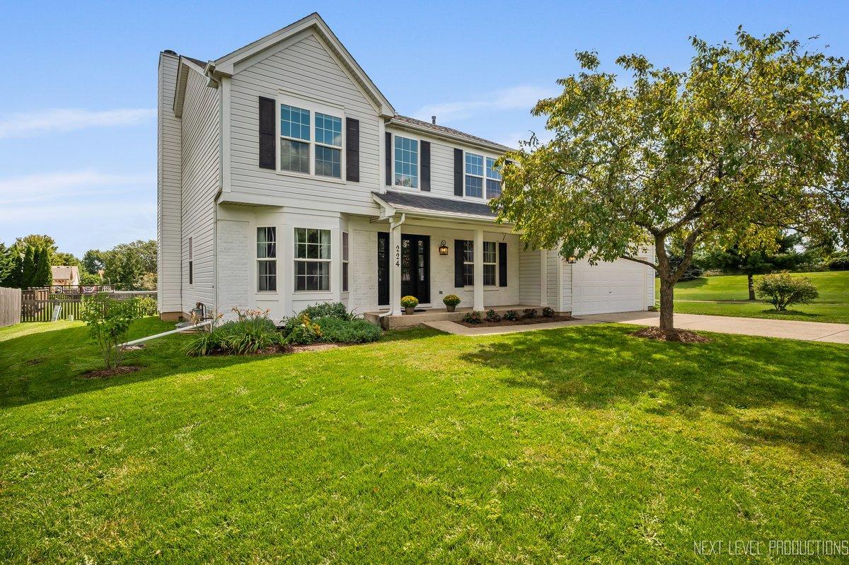 224 Bristol Ct., Sugar Grove, IL 60554