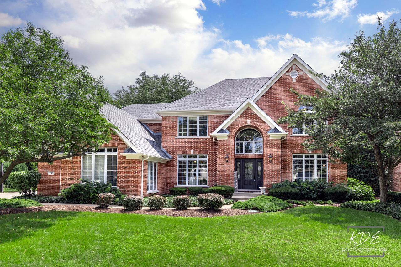 2247 Palmer Cir., Naperville, IL 60564