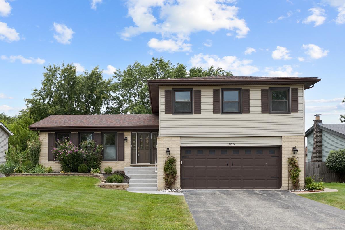 1520 S Elizabeth St., Lombard, IL 60148
