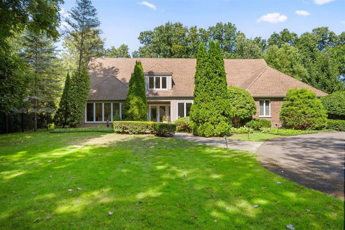 43 Indian Hill Rd., Winnetka, IL 60093