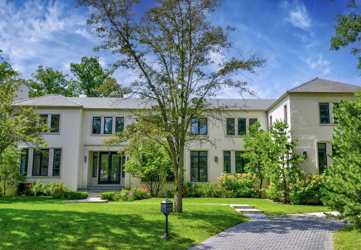 320 Keystone Ct., Glencoe, IL 60022