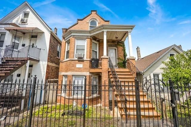 3738 S Hermitage Ave., Chicago, IL 60609
