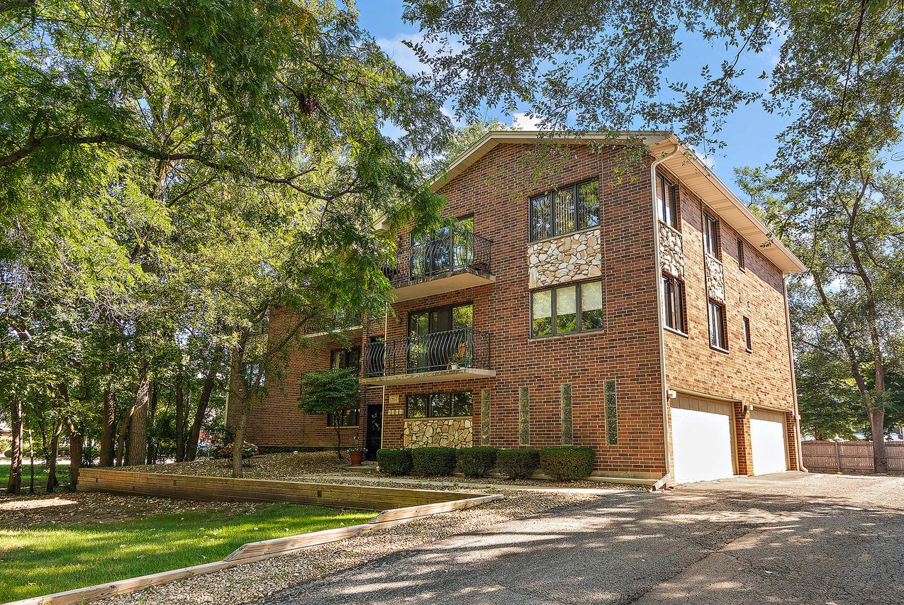 12117 S Nagle Ave. #2N, Palos Heights, IL 60463