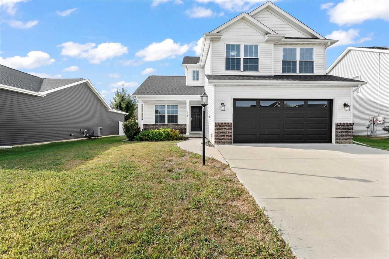 3901 Slate Dr., Champaign, IL 61822