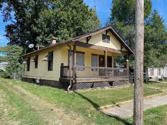 705 W Woodbury St., Danville, IL 61832