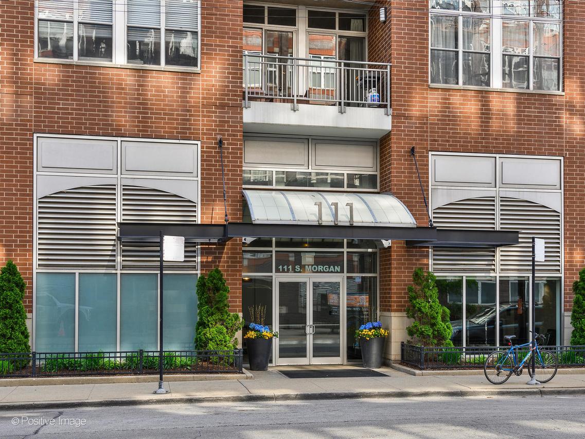 111 S Morgan St. #905, Chicago, IL 60607
