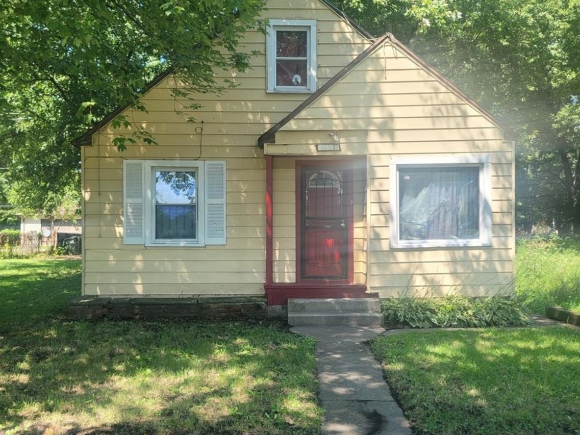 14110 S Claire Blvd., Robbins, IL 60472