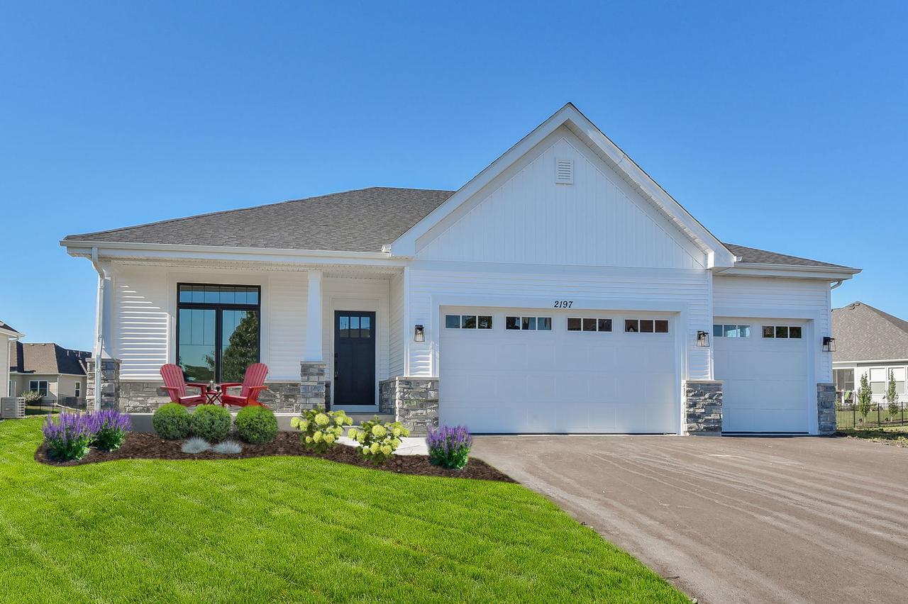 1066 Trillium Tr., West Chicago, IL 60185