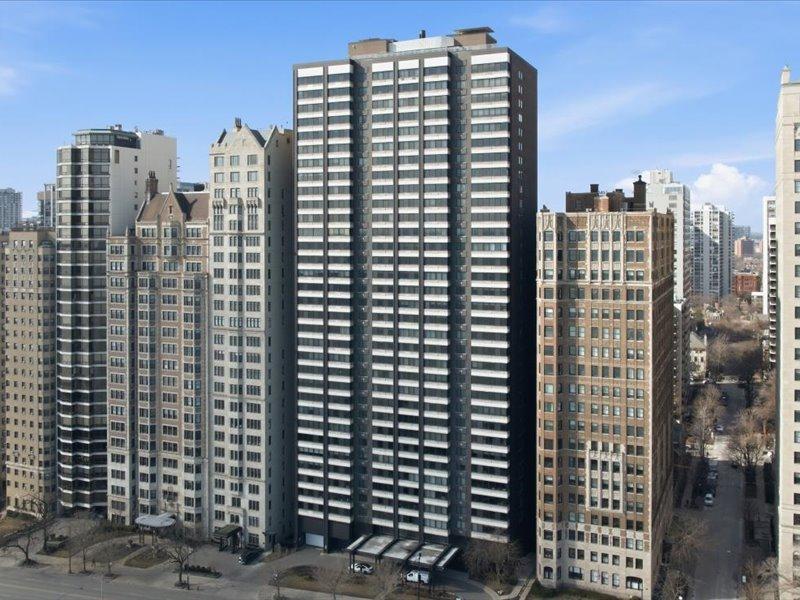 1440 N Lake Shore Dr. #12H, Chicago, IL 60610