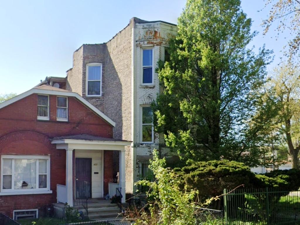 454 N Hamlin Ave., Chicago, IL 60624