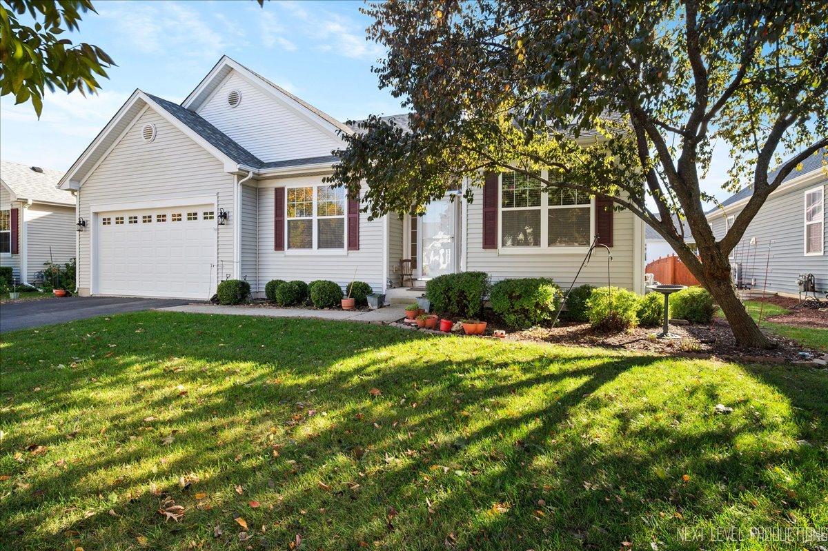 712 Bohannon Cir., Oswego, IL 60543