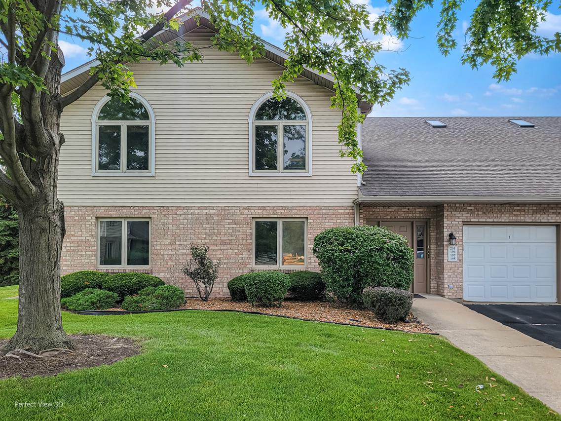 197 Barbara Jean Ln. #4, Joliet, IL 60436