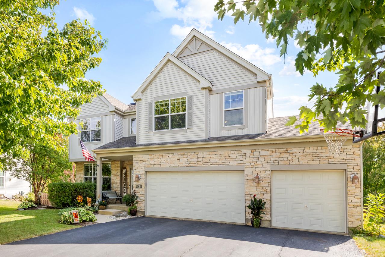 10631 Oregon Tr., Huntley, IL 60142