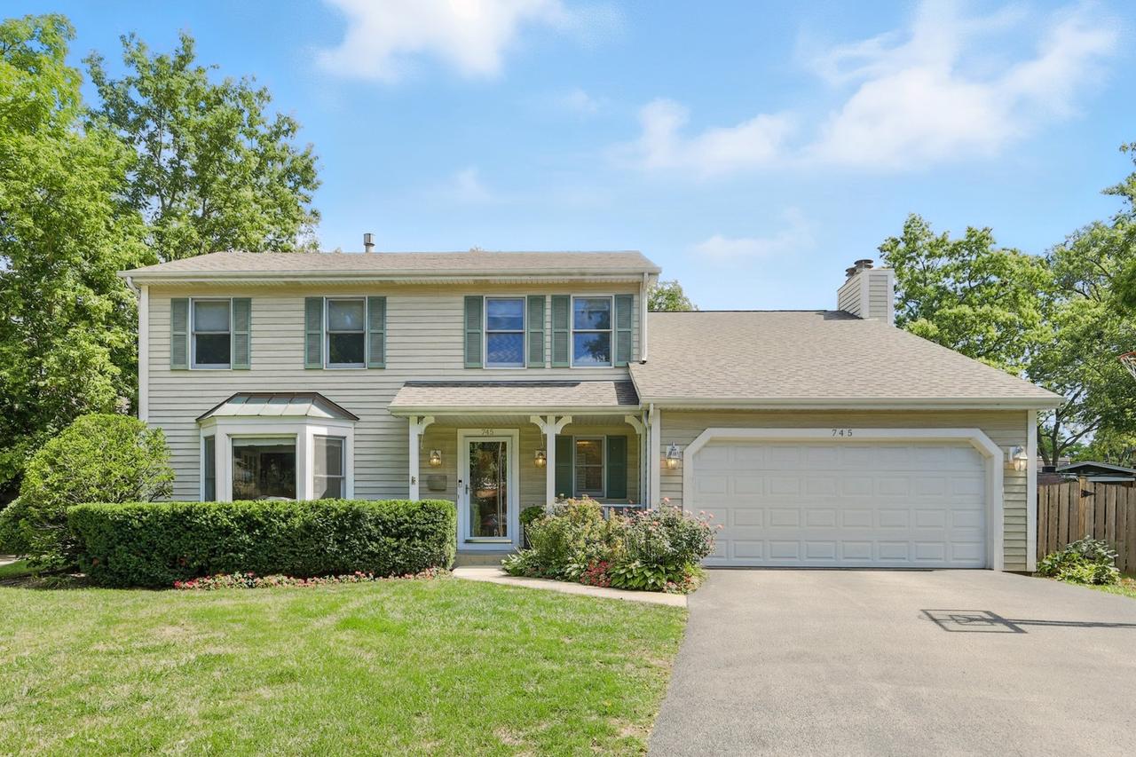 745 Price Ln., Deerfield, IL 60015