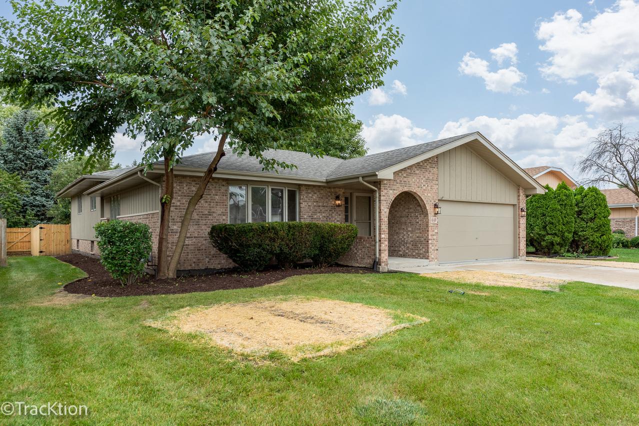 649 Gavin Ave., Romeoville, IL 60446