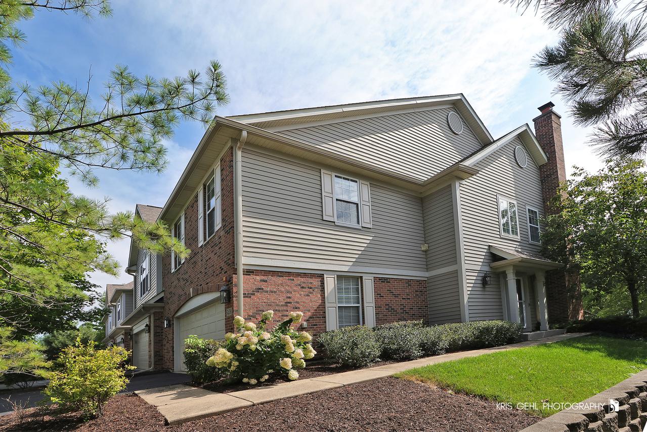 5459 Mcdonough Rd., Hoffman Estates, IL 60192