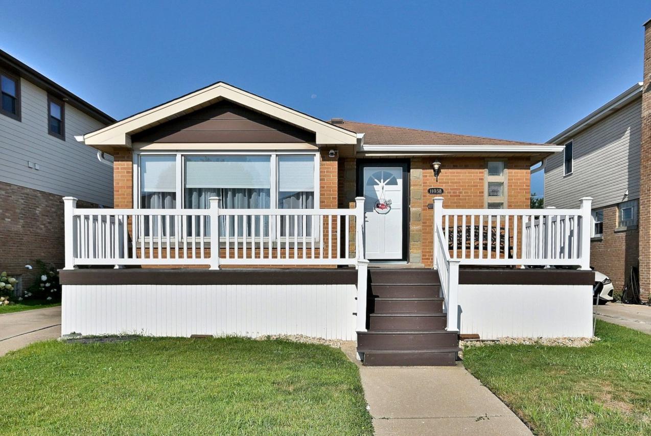 11038 S Lawndale Ave., Chicago, IL 60655