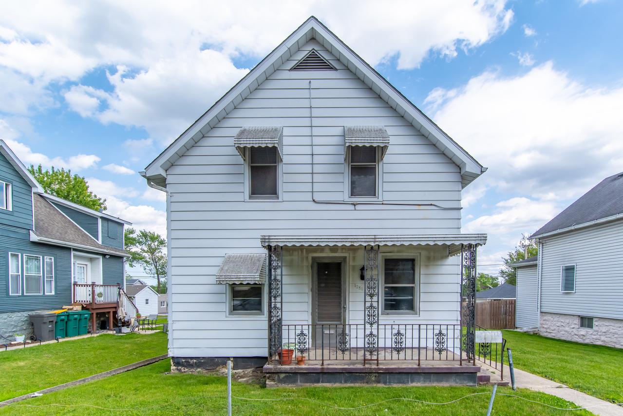 1258 Elizabeth St., Joliet, IL 60435