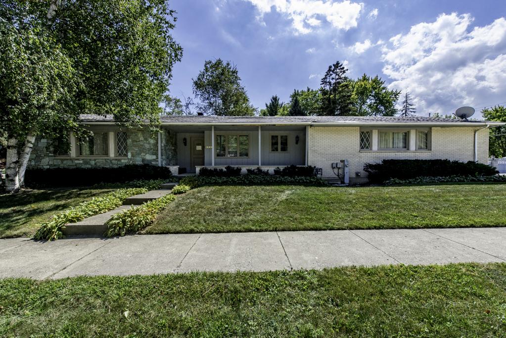 2900 Bethel Blvd., Zion, IL 60099