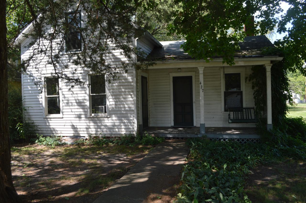 427 E Church St., Tiskilwa, IL 61368