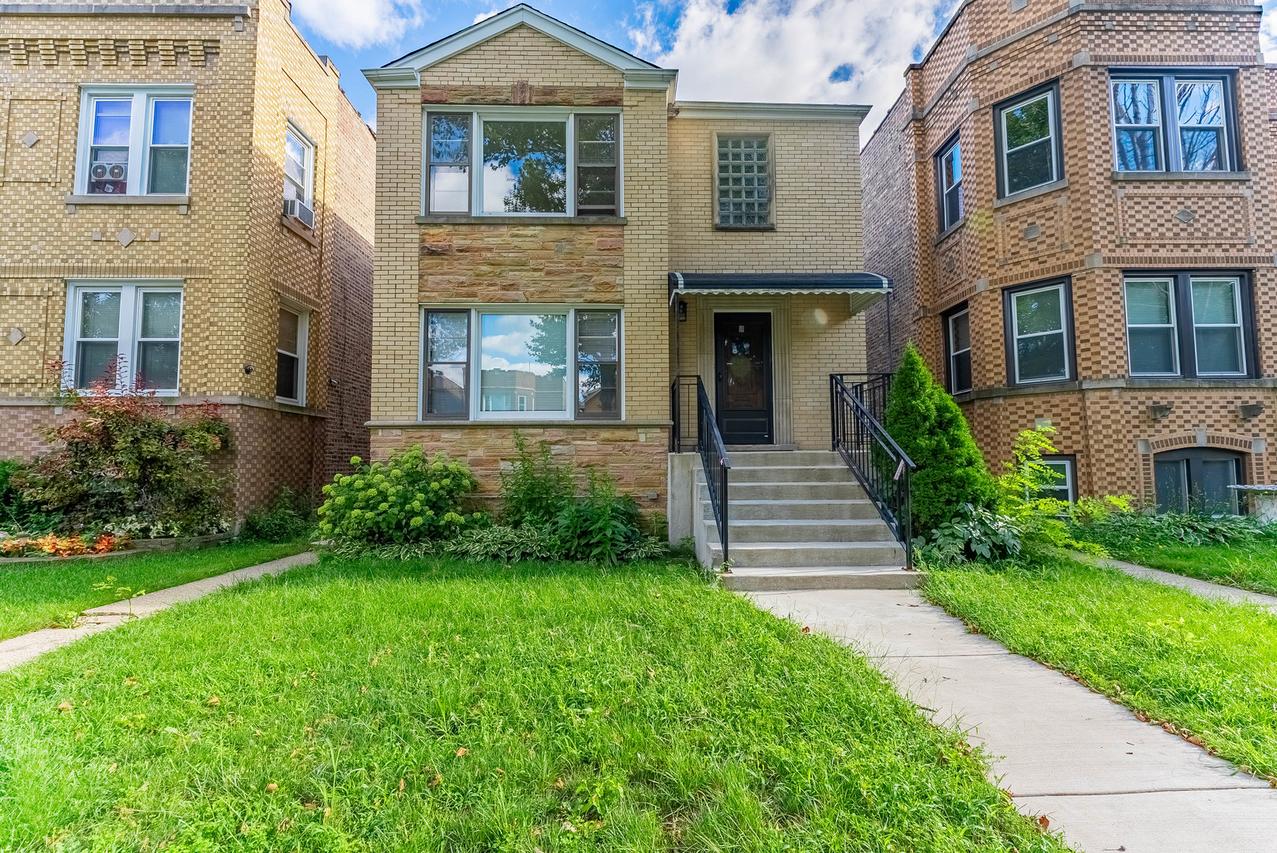 5233 W Parker Ave., Chicago, IL 60639