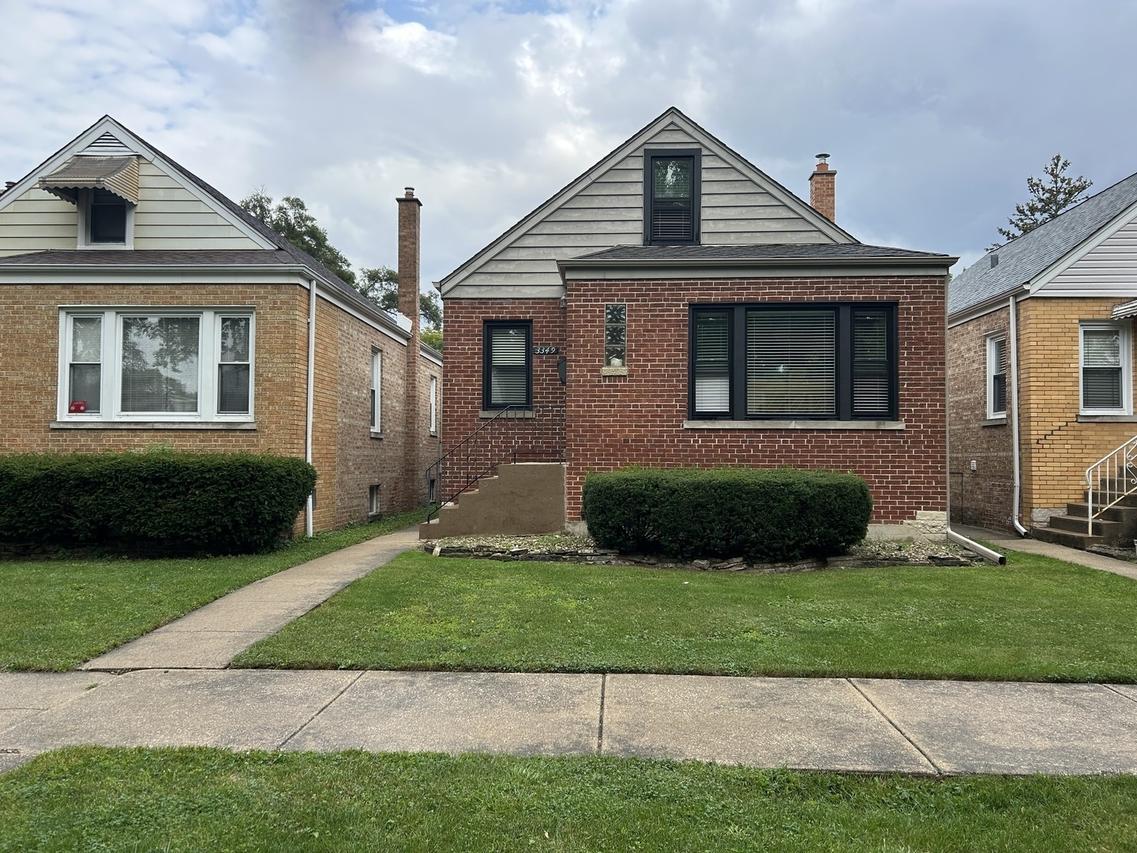 3349 N Pioneer Ave., Chicago, IL 60634