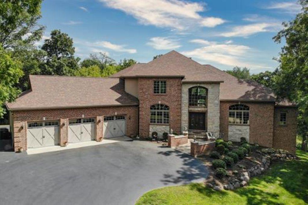 163 Russell Rd., Oregon, IL 61061