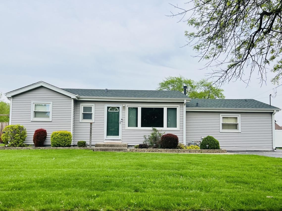 8605 Leclaire Ave., Burbank, IL 60459